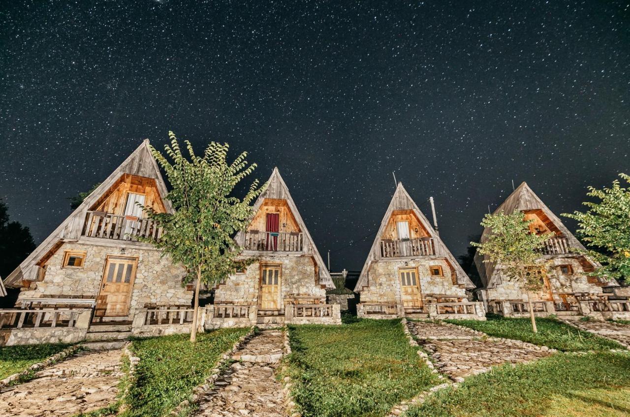 Eco Village Nevidio Poscenje Exteriér fotografie