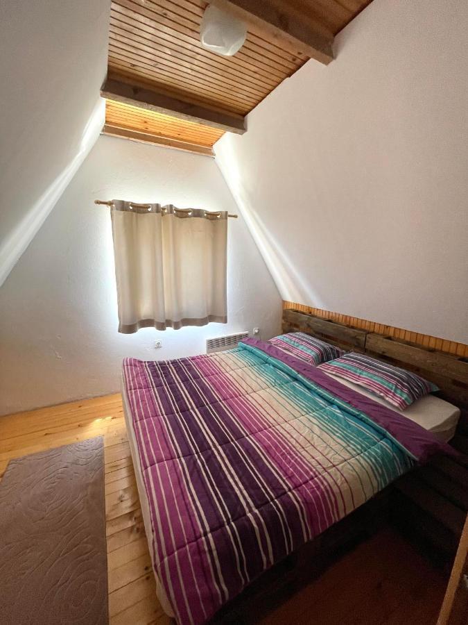 Eco Village Nevidio Poscenje Exteriér fotografie