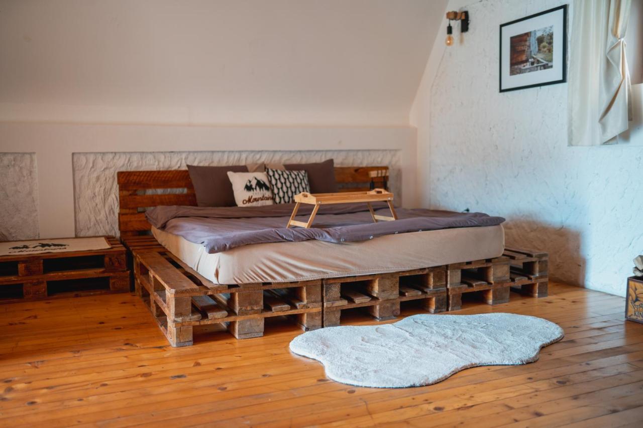Eco Village Nevidio Poscenje Exteriér fotografie